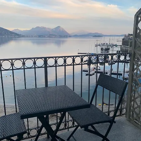 Dolce Vista, Lake Front Apartmán *